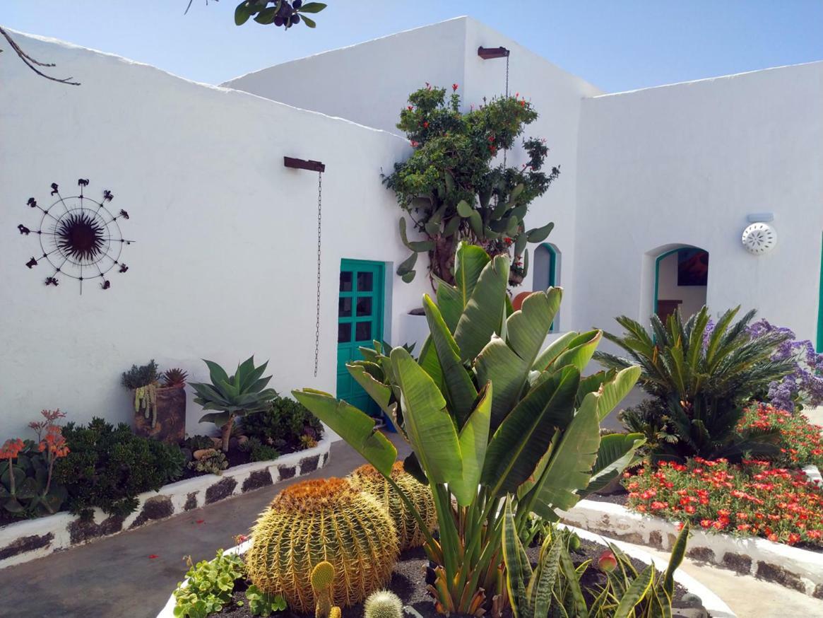 Los Lirios Hotel Rural - Adults Only Tias Luaran gambar